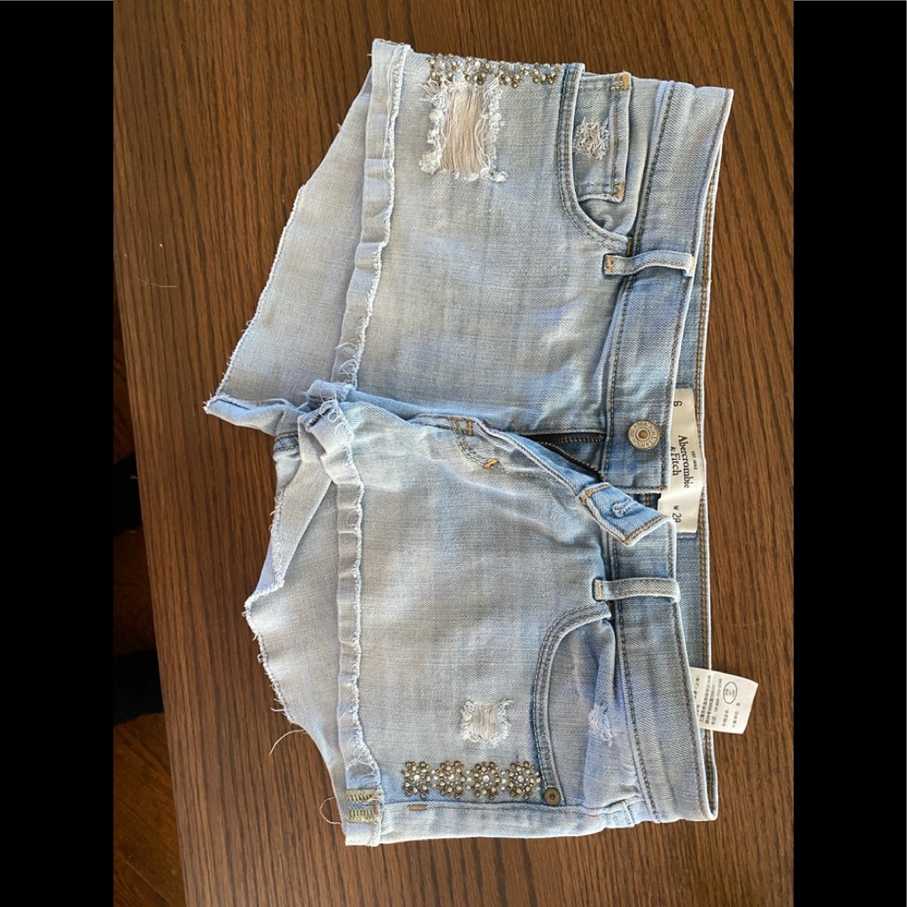 Abercrombie and Fitch size 28 Jean shorts